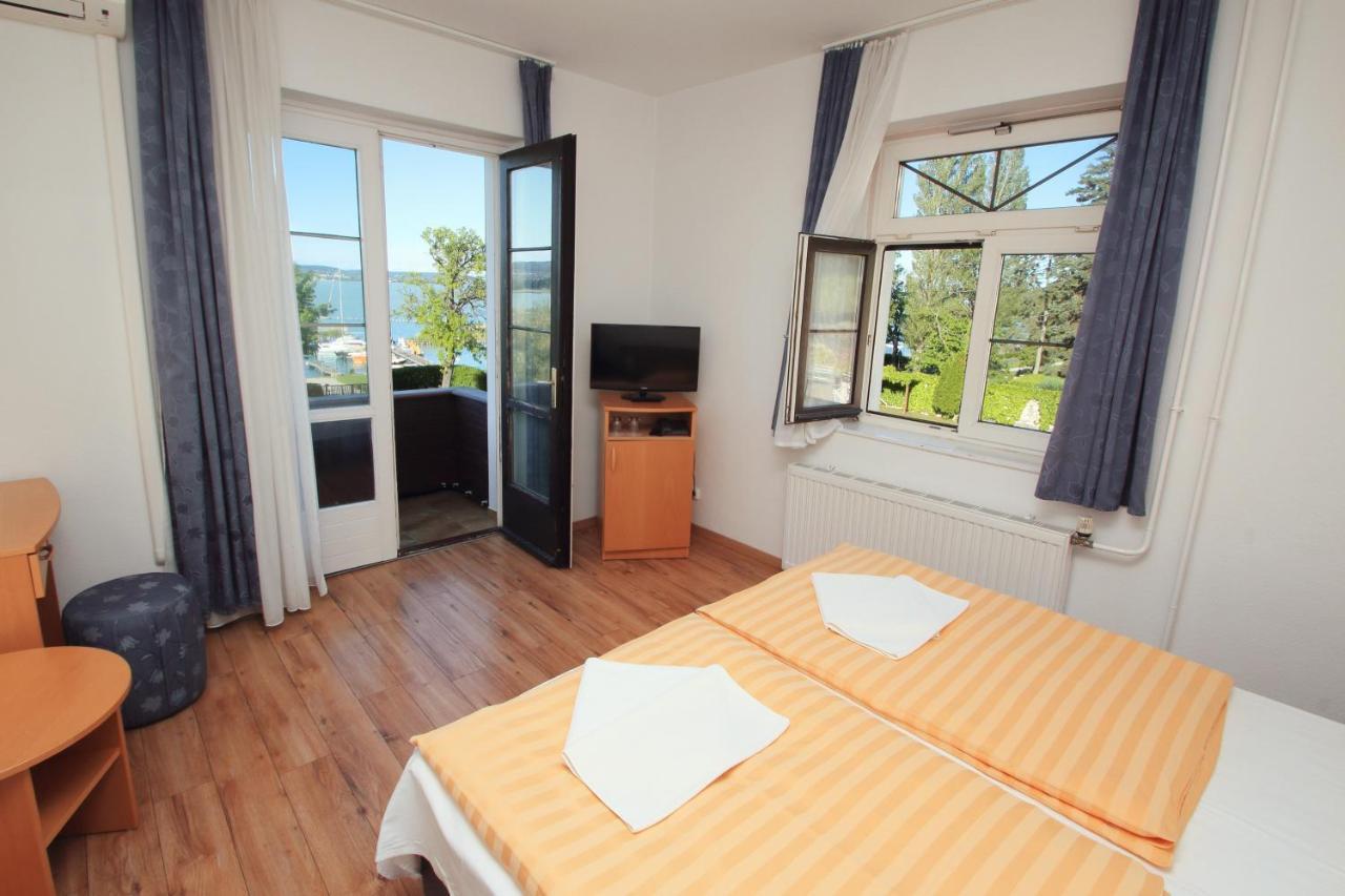 Aquilo Hotel Panorama Tihany Exterior photo