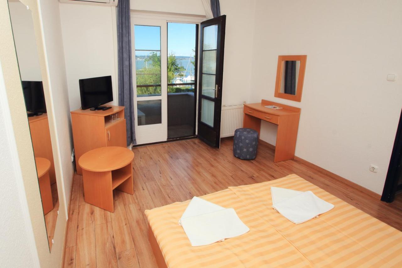 Aquilo Hotel Panorama Tihany Exterior photo