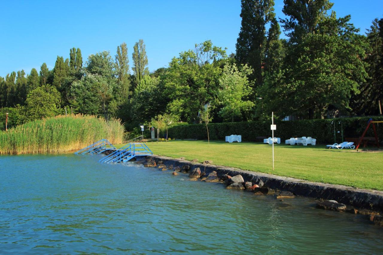 Aquilo Hotel Panorama Tihany Exterior photo